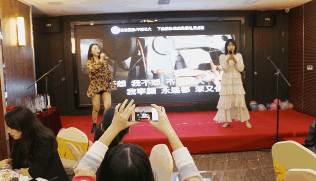 咨詢部.gif